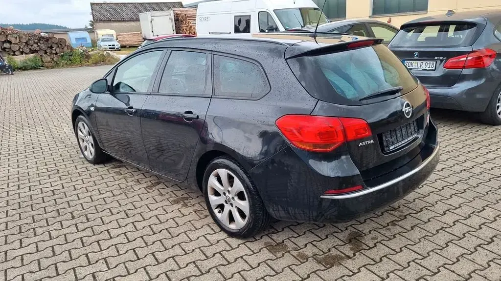 Gebraucht Opel Astra Style 120 PS (88 kW) 2015 Schwarz Kombi