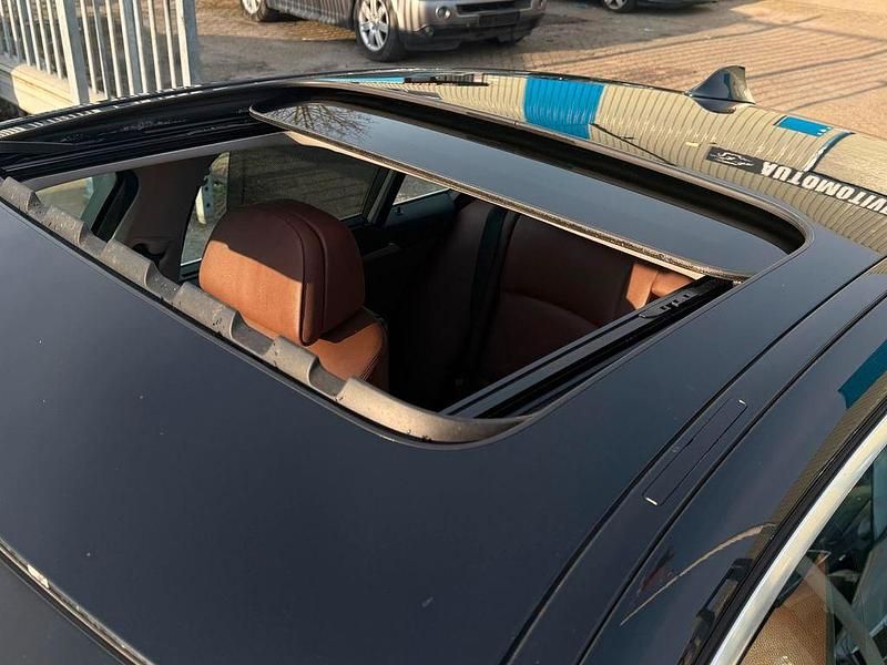 Gebraucht BMW 520 Executive 2011 Schwarz Limousine