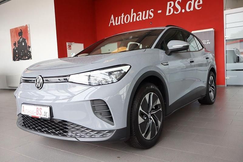 Grau Gebraucht 2021 VW ID.4 Pro Performance SUV | 24.449 € (Superpreis) - Bild 1/4