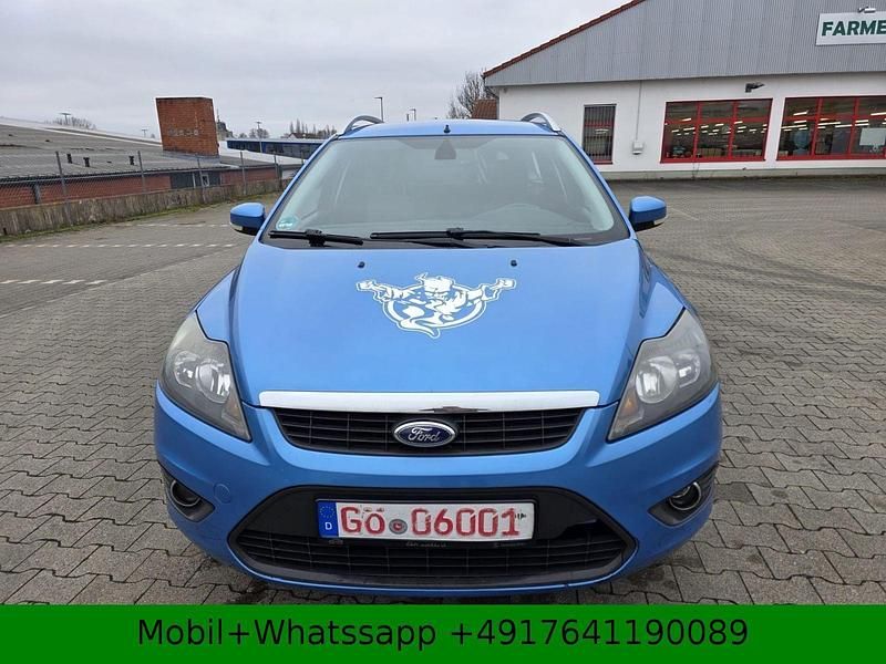 Gebraucht Ford Focus Style 101 PS (74 kW) 2010 Blau Kombi