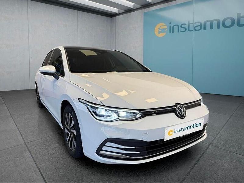 Gebraucht VW Golf VIII 150 PS (110 kW) 2022 Weiß Kleinwagen