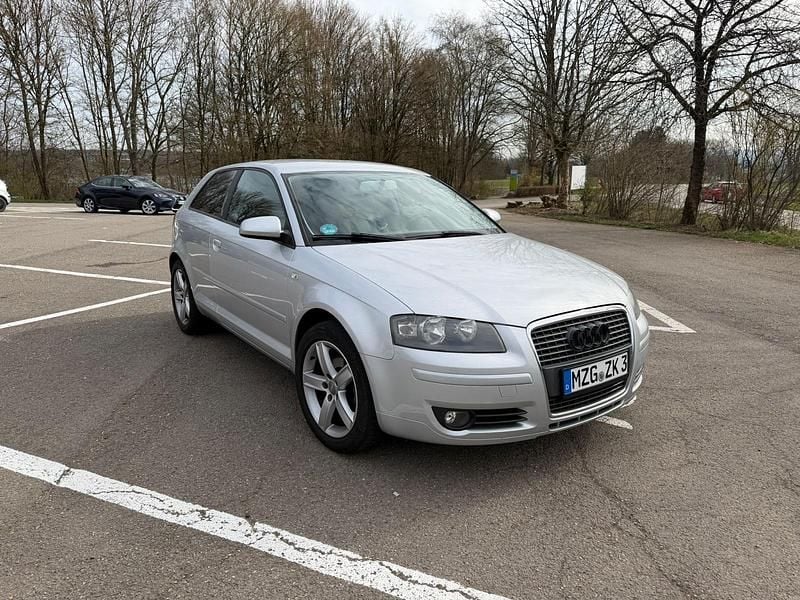 Gebraucht Audi A3 102 PS (75 kW) 2008 Silber Kleinwagen