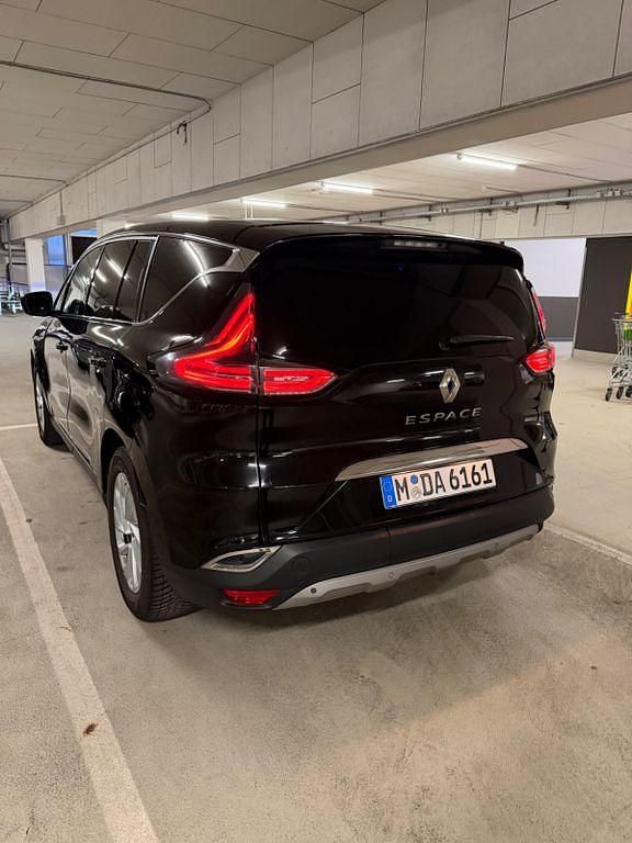 Gebraucht Renault Espace Life 160 PS (117 kW) 2016 Schwarz Van / Kleinbus