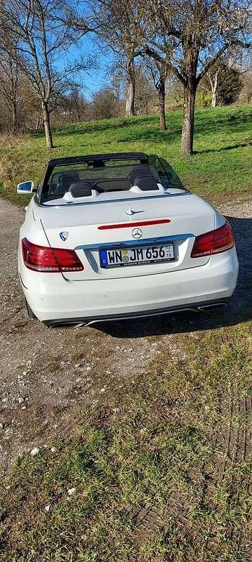 Gebraucht Mercedes E200 184 PS (135 kW) 2013 Weiß Cabrio