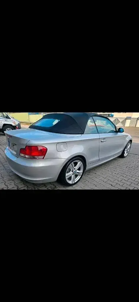 Gebraucht BMW 118 Cabriolet 143 PS (105 kW) 2008 Silber Cabrio