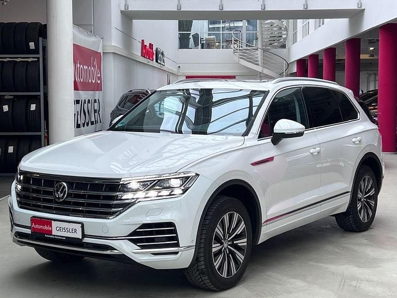 Weiß Gebraucht 2019 VW Touareg SUV | 43.990 € (Superpreis) - Bild 1/4