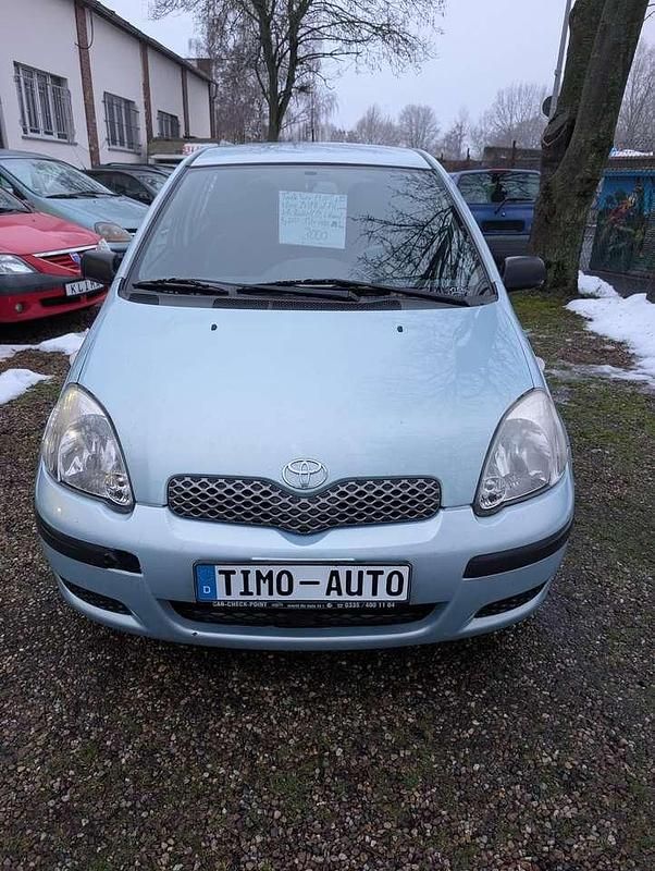 Gebraucht Toyota Yaris 83 PS (61 kW) 2005 Grün Kleinwagen