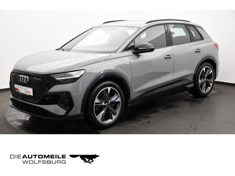 Grau Gebraucht 2022 Audi Q4 e-tron S-Line SUV | 28.290 € (Fairer Preis) - Bild 1/4