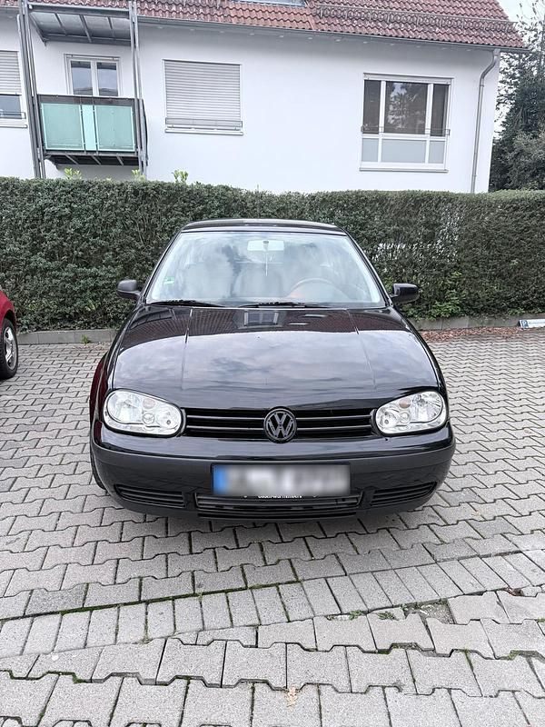 Gebraucht VW Golf IV 75 PS (55 kW) 2001 Schwarz Limousine