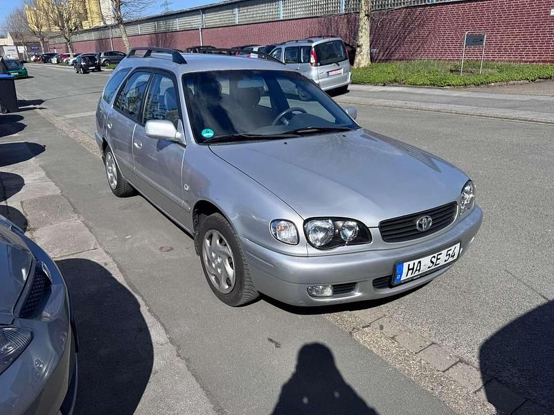 Gebraucht Toyota Corolla Sol 110 PS (80 kW) 2001 Silber Kombi