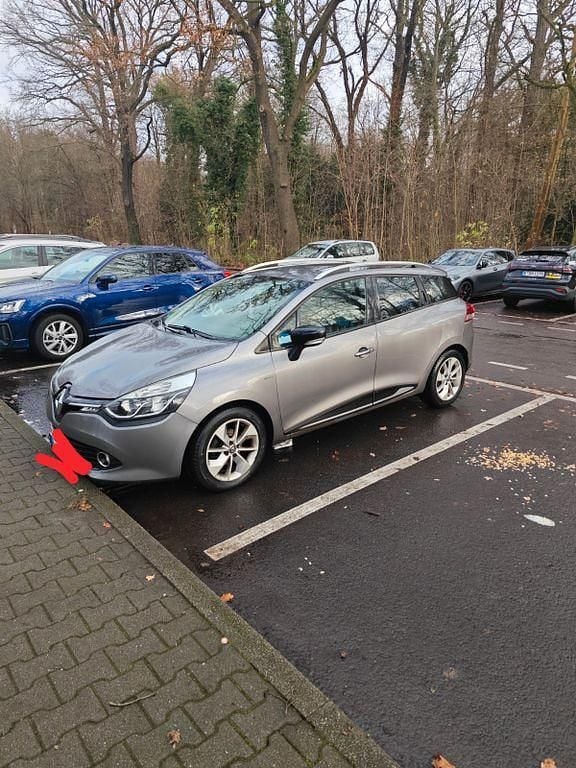 Gebraucht Renault Clio IV LIMITED 118 PS (86 kW) 2016 Grau Limousine