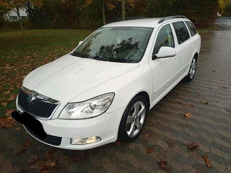 Gebraucht 2011 Skoda Octavia Kombi | 6.200 € (Fairer Preis) - Bild 1/4