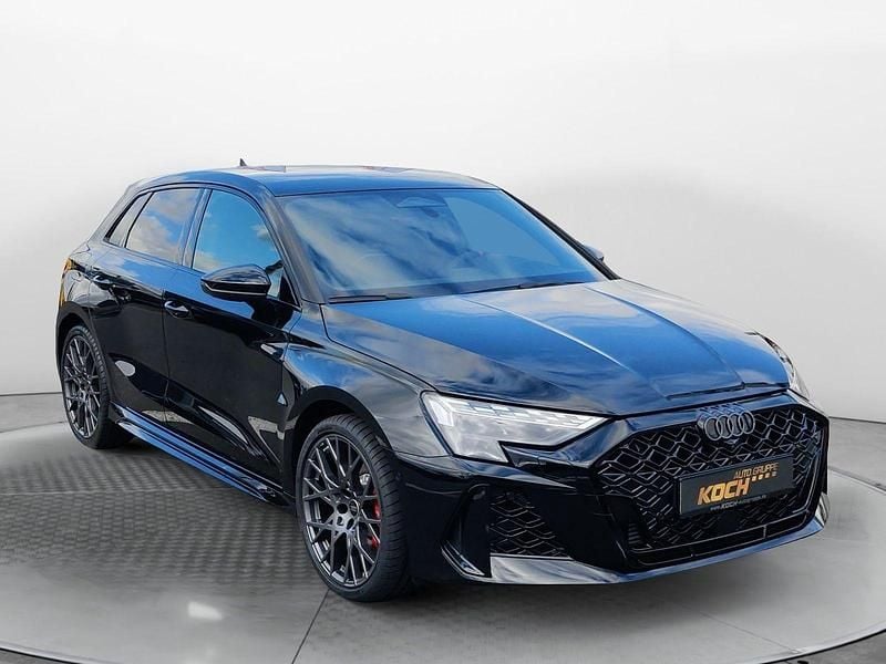 Gebraucht Audi RS3 Sportback Comfort 400 PS (294 kW) 2026 Daytonagrau perleffekt Kleinwagen
