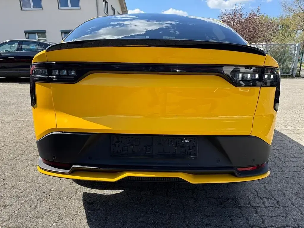 Gebraucht Aiways U6 160 kW (218 PS) 2022 Gelb SUV
