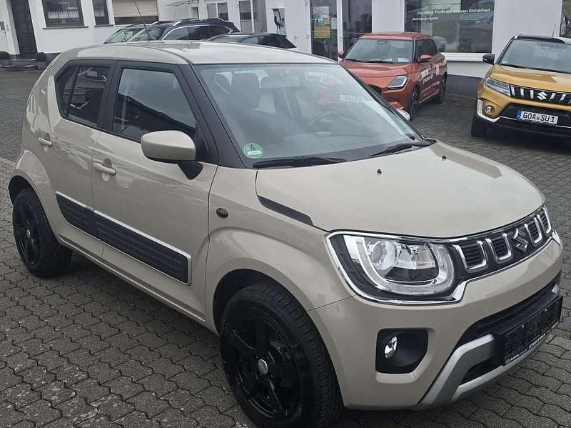 Gebraucht Suzuki Ignis 83 PS (61 kW) 2022 Caravan ivory pearl SUV