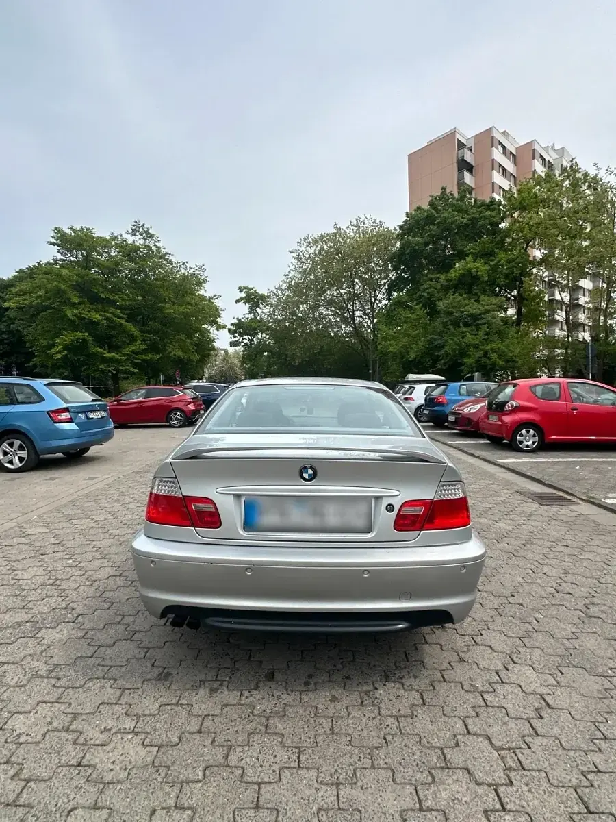 Gebraucht BMW 320 M Sport 170 PS (125 kW) 2003 Silber Coupé