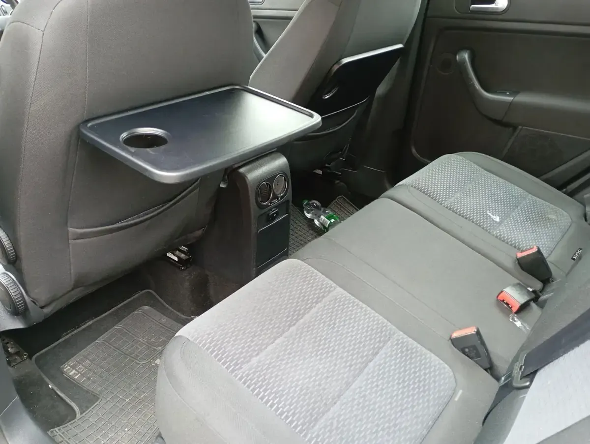 Gebraucht VW Golf Plus Cross Comfortline 122 PS (89 kW) 2010 Blau Van / Kleinbus