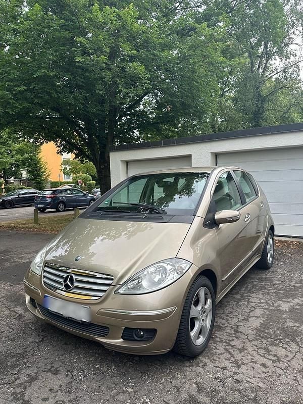 Beige Gebraucht 2006 Mercedes A170 Elegance Kleinwagen | 5.499 € (Etwas zu teuer) - Bild 1/4