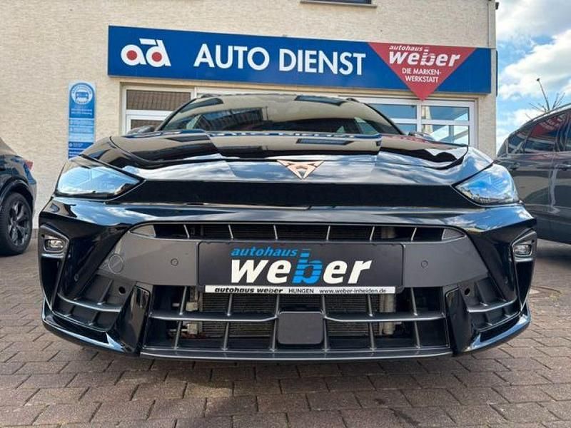 Usata Cupra Leon 204 CV (150 kW) 2023 Rosso Berlina
