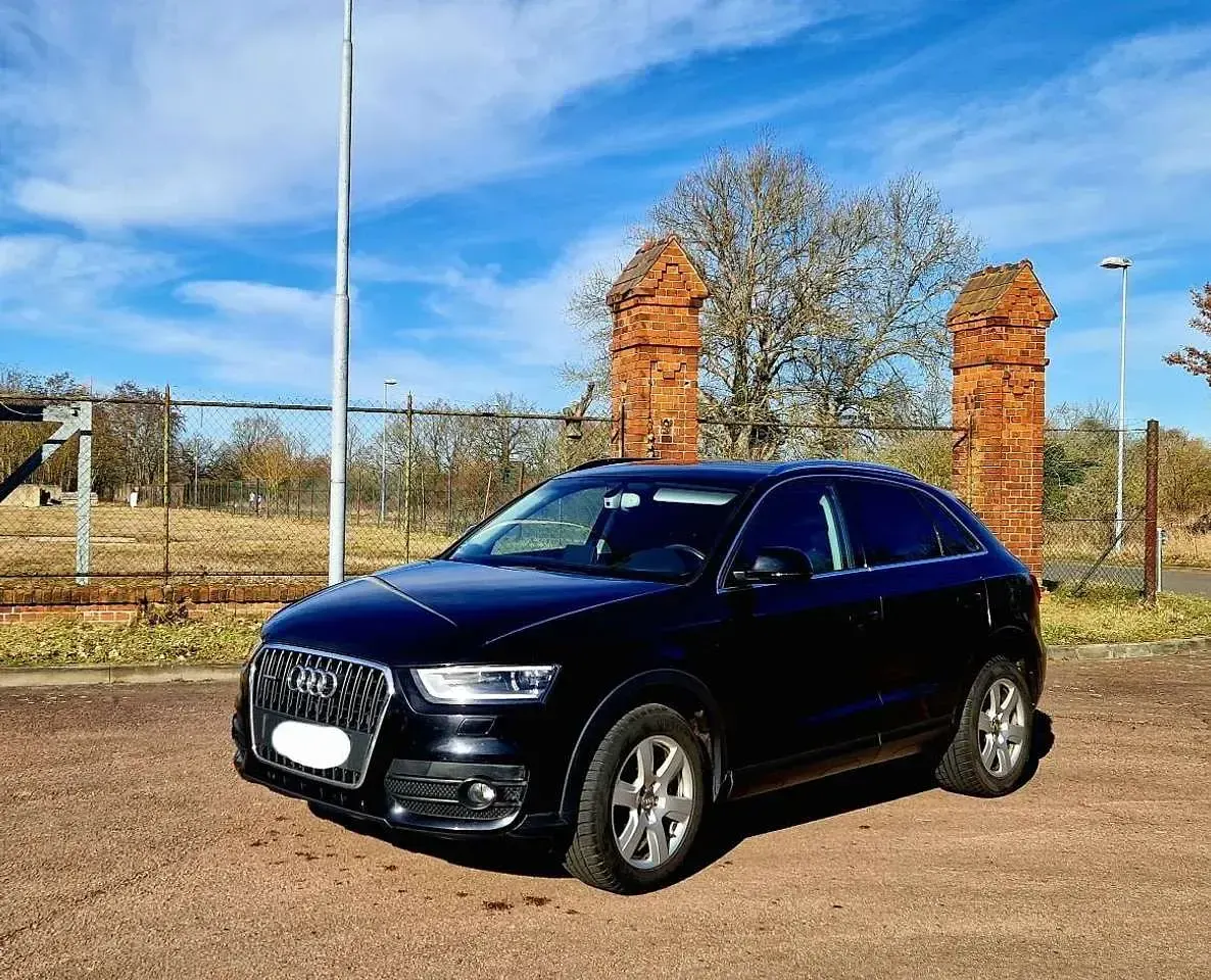 Gebraucht Audi Q3 177 PS (130 kW) 2011 Schwarz SUV