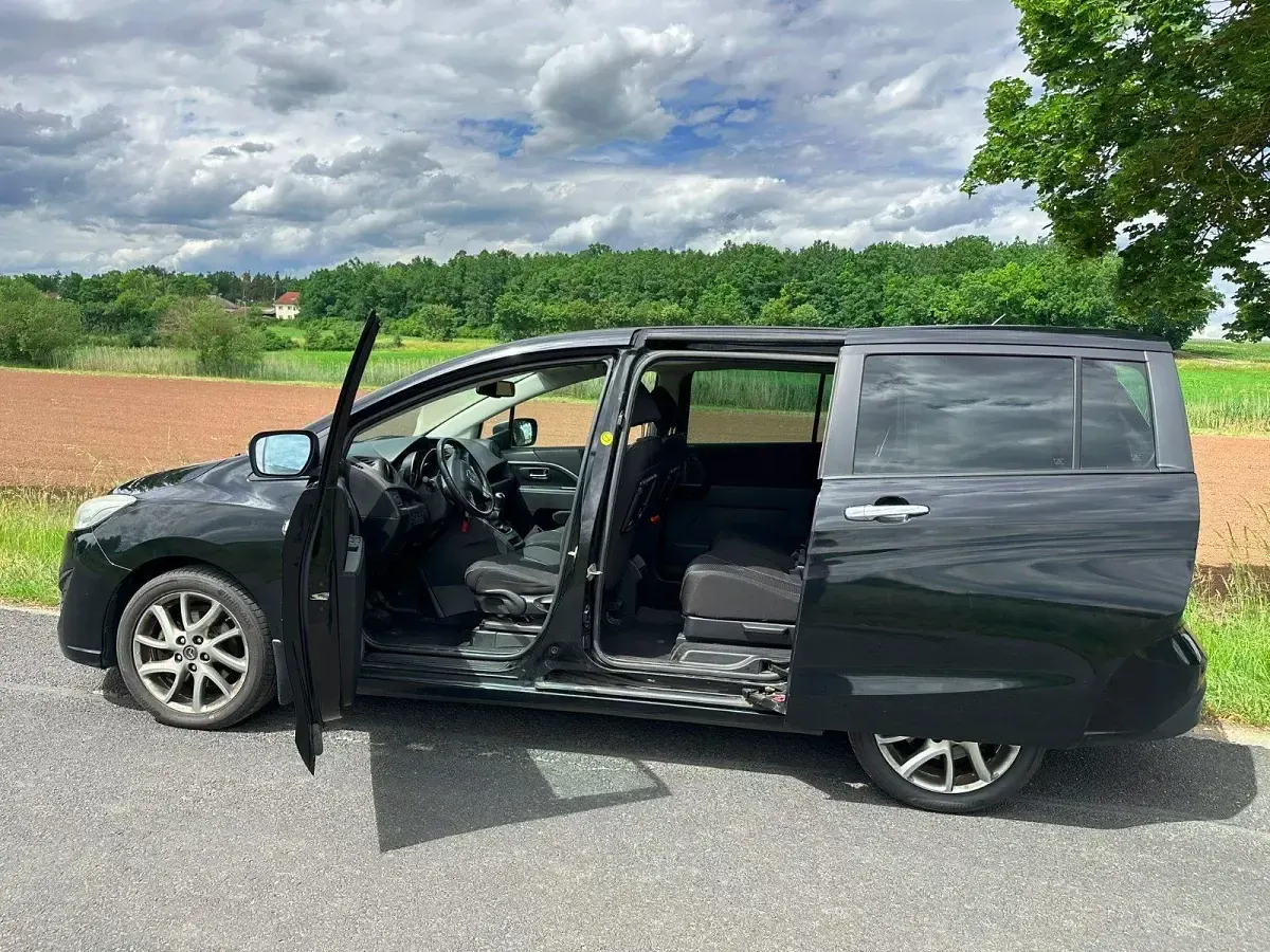 Gebraucht Mazda 5 Sendo 116 PS (85 kW) 2014 Schwarz Van / Kleinbus