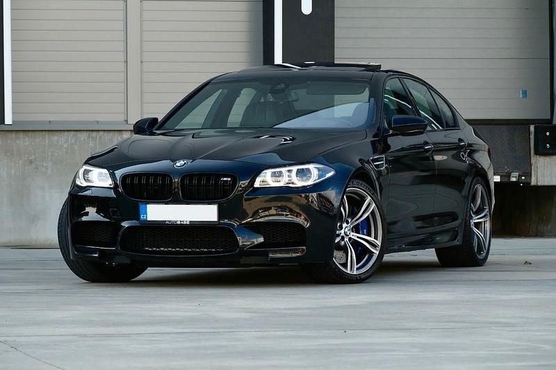 Schwarz Gebraucht 2016 BMW M5 Performance Limousine | 40.900 € (Guter Preis) - Bild 1/4
