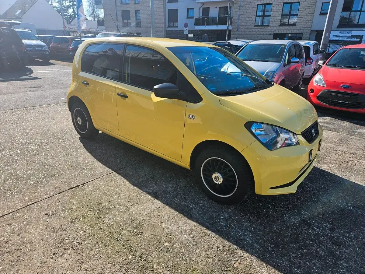 Używany Seat Mii Reference 60 KM (44 kW) 2012 Żółty Hatchback