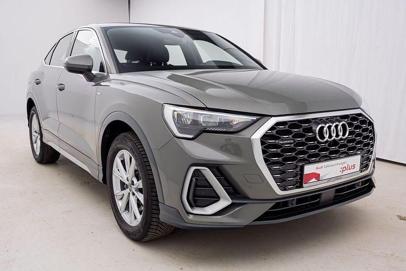 Gebraucht Audi Q3 Sportback S-Line 190 PS (139 kW) 2023 Chronosgrau metallic SUV
