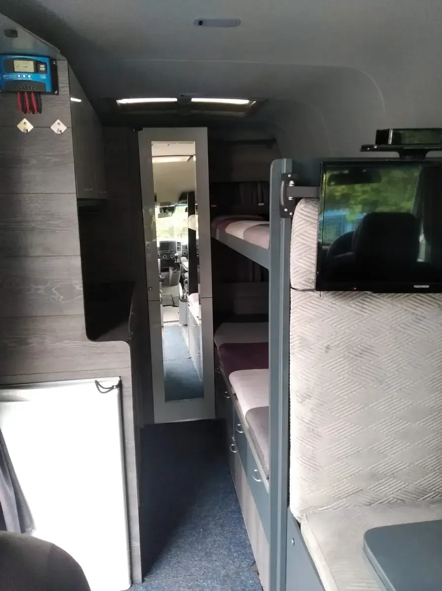 Gebraucht Mercedes Sprinter 163 PS (119 kW) 2015 Silber Van