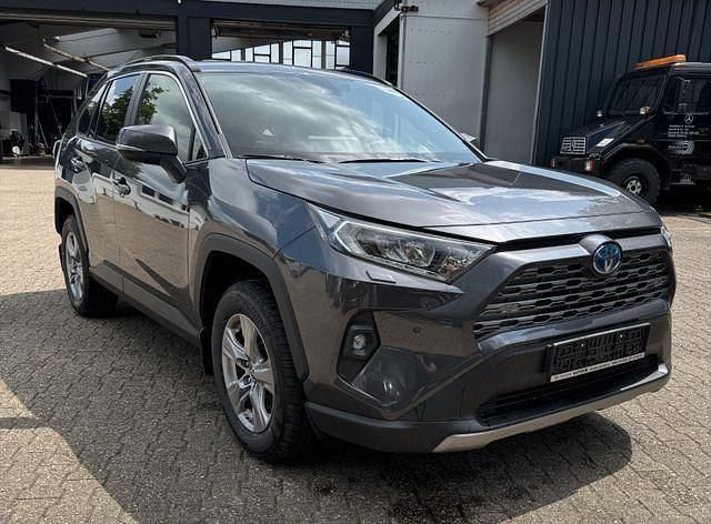 Schwarz Neu 2025 Toyota RAV4 Hybrid SUV | 41.799 € (Guter Preis) - Bild 1/4