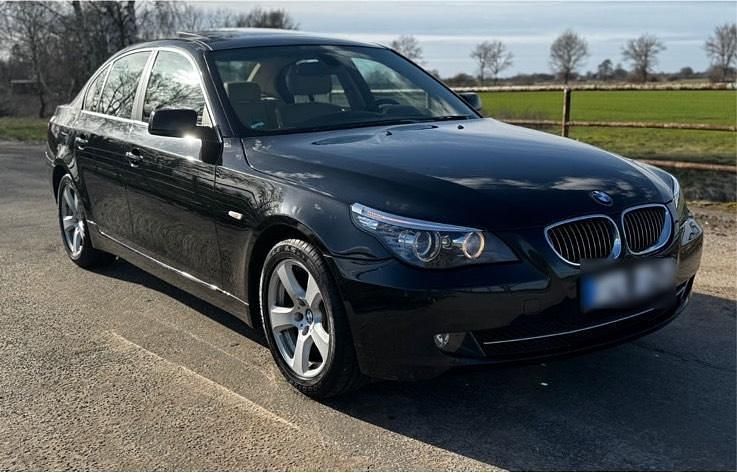 Używany BMW 535 306 KM (225 kW) 2010 Czarny Sedan/Limuzyna