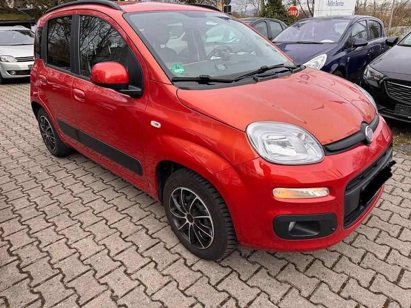 Gebraucht Fiat Panda Lounge 86 PS (63 kW) 2012 Rot Kleinwagen