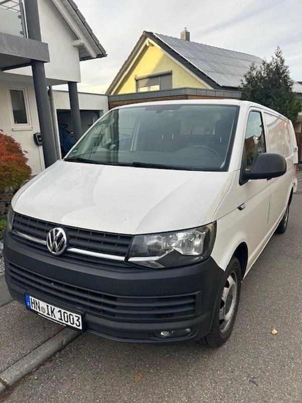 Weiß Gebraucht 2015 VW Transporter Van | 8.990 € (Guter Preis) - Bild 1/4