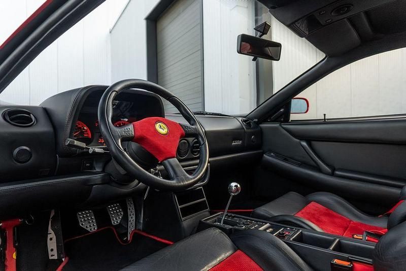 Second-hand Ferrari F512 M 441 CP (324 kW) 1996 Roșu Coupe