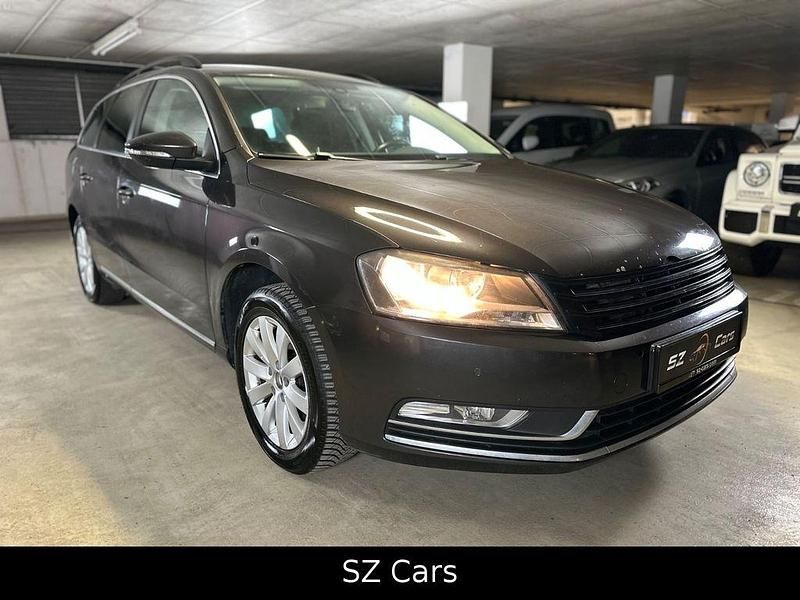 Gebraucht VW Passat Comfortline 122 PS (89 kW) 2011 Schwarz Kombi