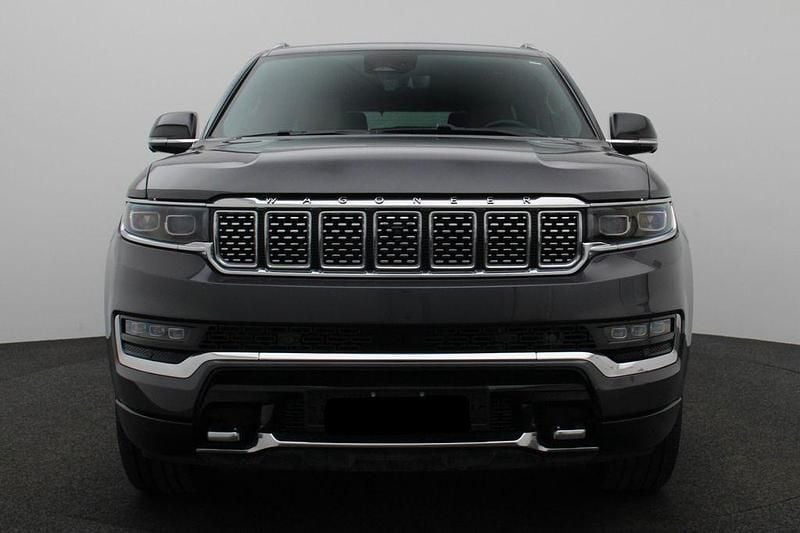 Grau Gebraucht 2023 Jeep Wagoneer SUV | 49.000 € - Bild 1/4