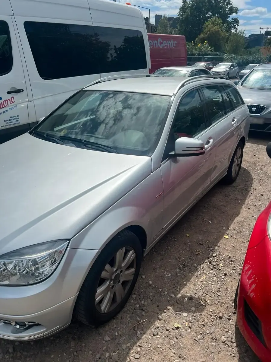 Gebraucht Mercedes 220 170 PS (125 kW) 2009 Grau Kombi