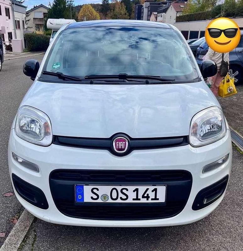 Weiß Gebraucht 2015 Fiat Panda Young Kleinwagen | 6.999 € - Bild 1/4