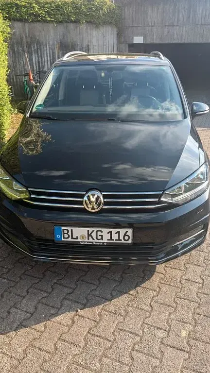 Gebraucht VW Touran Sound 150 PS (110 kW) 2017 Schwarz Van / Kleinbus