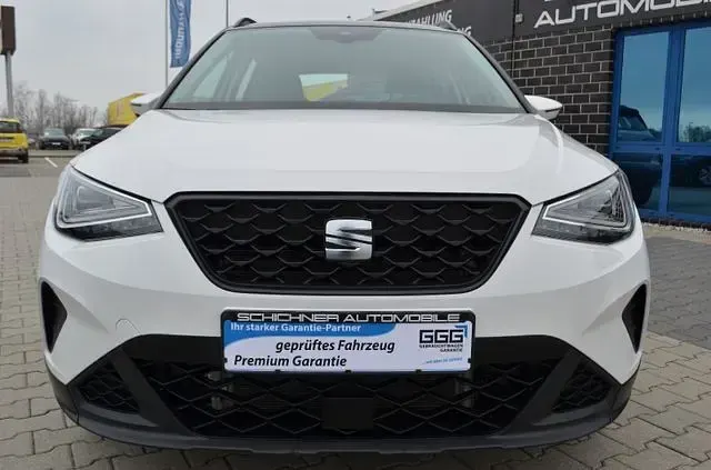 Gebraucht Seat Arona Style 110 PS (80 kW) 2024 Weiß ( weiss) SUV