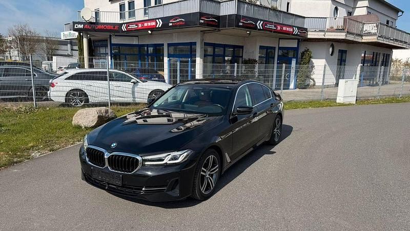 Gebraucht BMW 520 Performance 190 PS (139 kW) 2022 Schwarz Limousine
