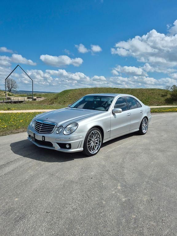 Occasion Mercedes E500 Avantgarde 306 ch (225 kW) 2003 Argent Berline