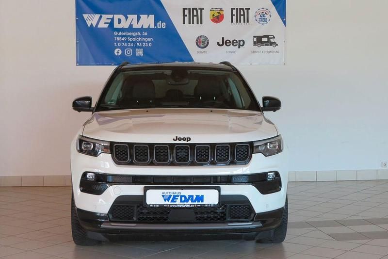 Second-hand Jeep Compass 131 CP (96 kW) 2023 Alb SUV
