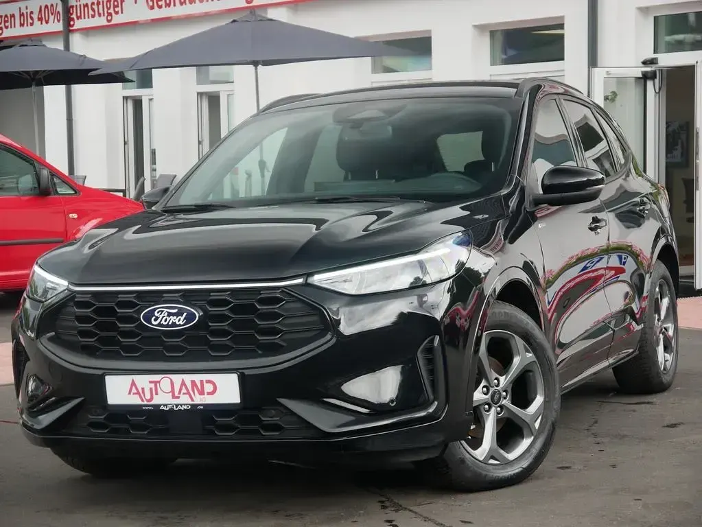 Gebraucht Ford Kuga ST-Line 184 PS (135 kW) 2025 Schwarz SUV