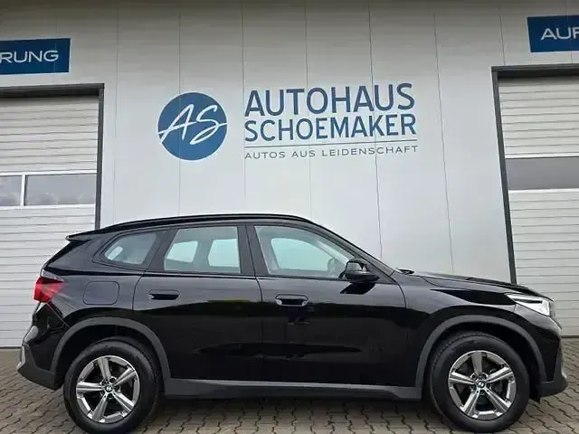 Gebraucht BMW X1 Performance 150 PS (110 kW) 2023 Schwarz SUV