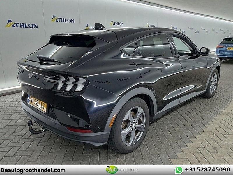 Gebraucht Ford Mustang Mach-E 216 kW (294 PS) 2021 Schwarz SUV