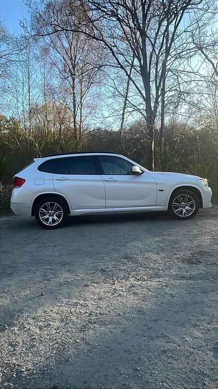 Gebraucht BMW X1 150 PS (110 kW) 2012 Weiß SUV