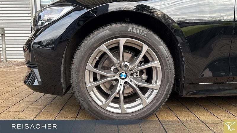 Gebraucht BMW 318 Advantage 156 PS (114 kW) 2022 Schwarz Limousine
