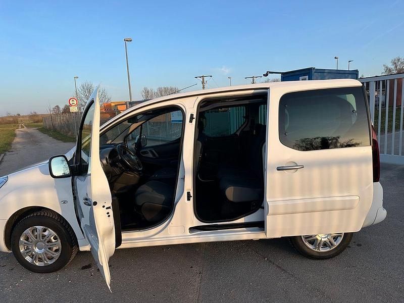 Gebraucht Citroën Berlingo PureTech 110 PS (80 kW) 2018 Weiß Van / Kleinbus