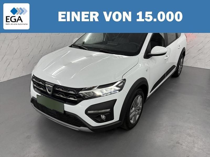 Farbe: Gebraucht 2022 Dacia Jogger | 15.780 € (Guter Preis) - Bild 1/1